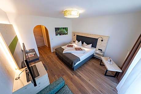 King Room with Balcony