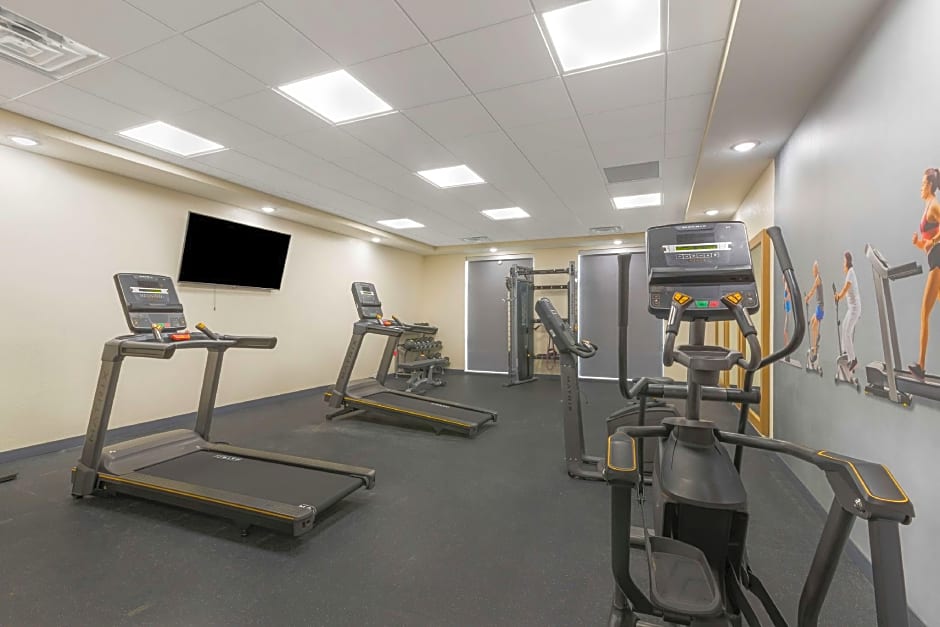 Best Western Plus Coralville Hotel