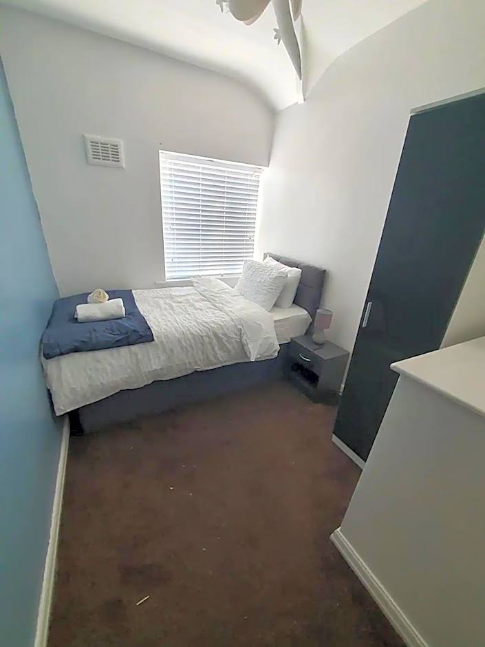 Single Bed GL1 Greater Manchester