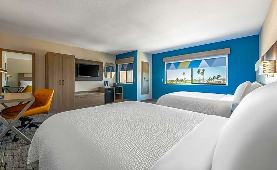 Holiday Inn Express San Diego South - National City By IHG