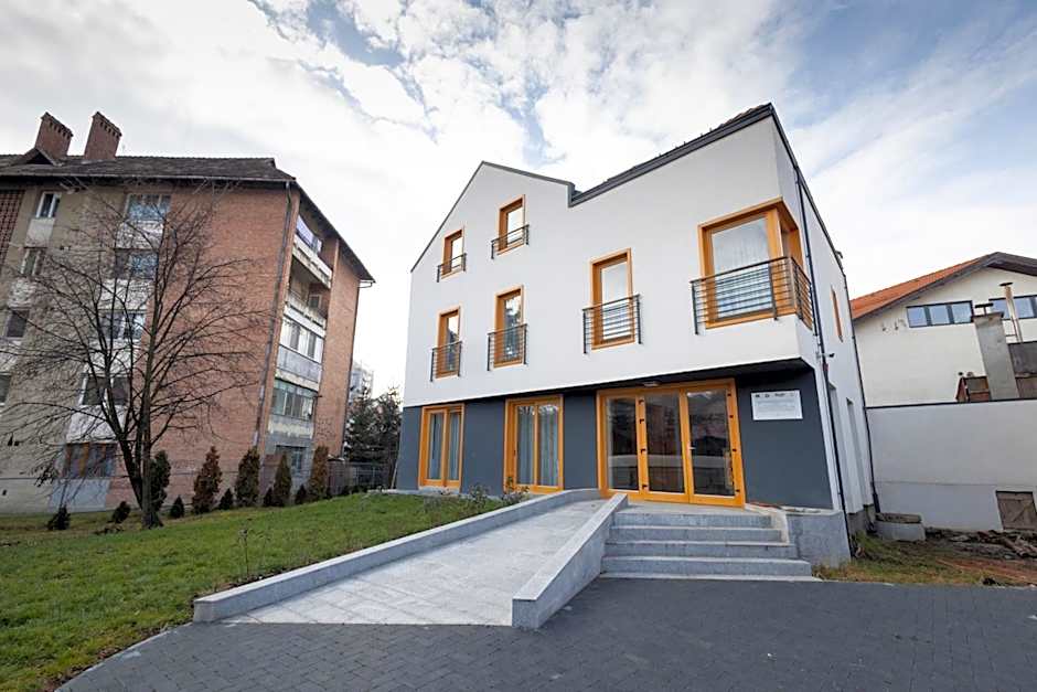 MERKUR APARTMENTS - SELF CHECK-in