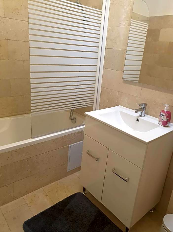 Éjjeli Bagoly Étterem és Panzió