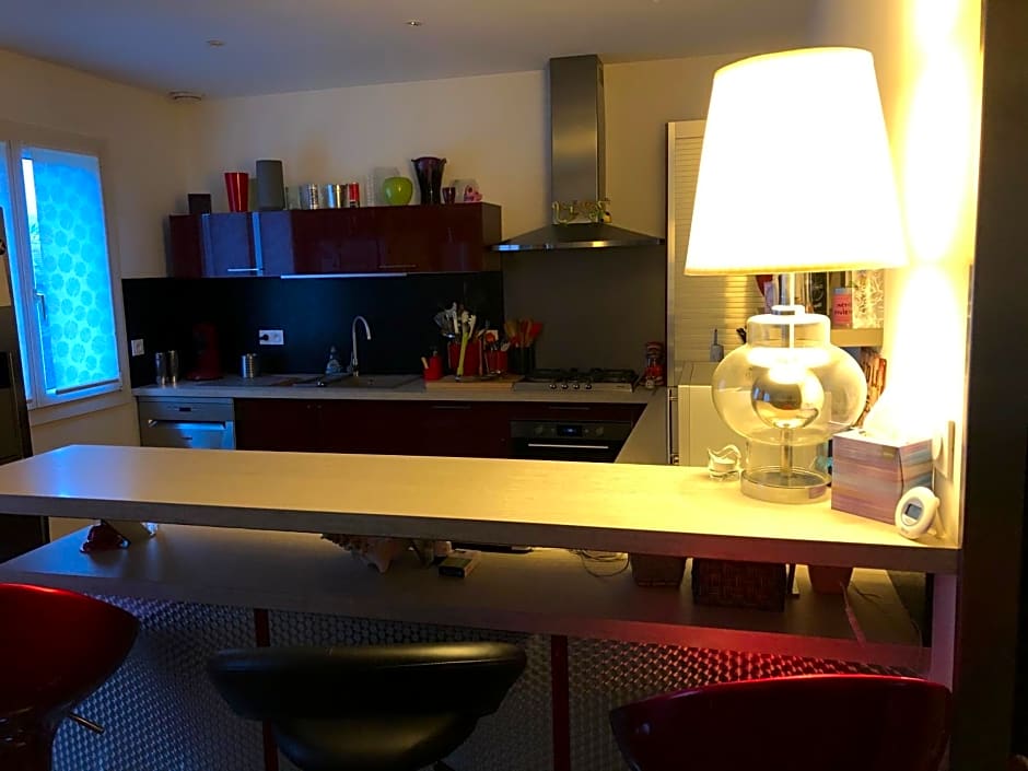 Lily's Rooms – Mulsanne, AR