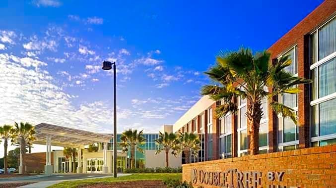 DoubleTree Hotel & Suites Charleston Airport