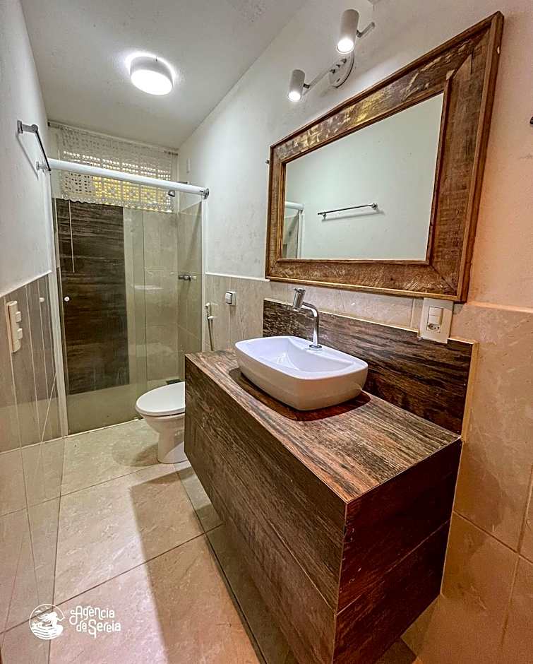 Casa c/piscina e vista p/ Ilha das Cabras em Piúva