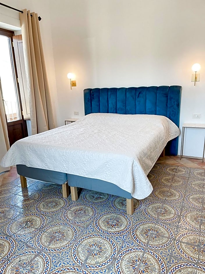 B&B Faraglione