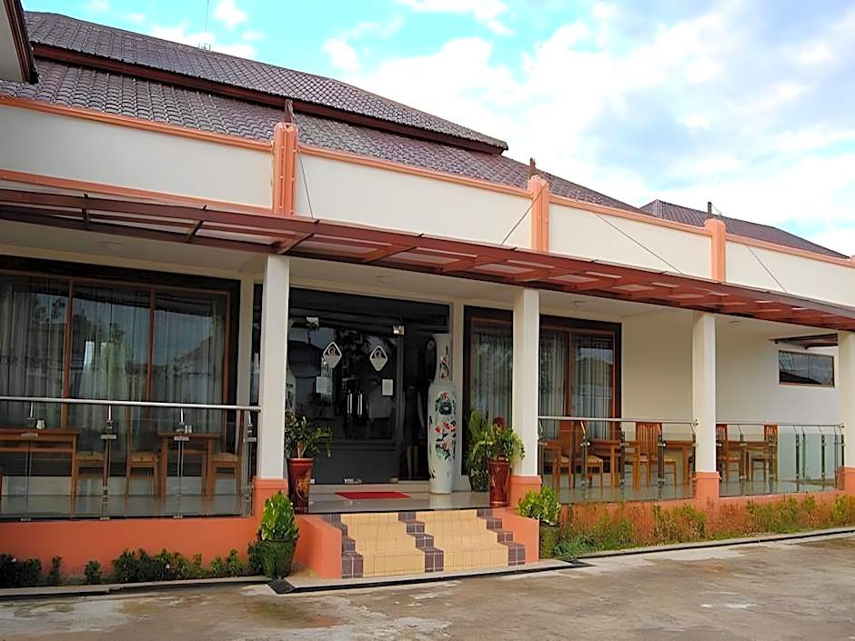 The Golden Lake Hotel