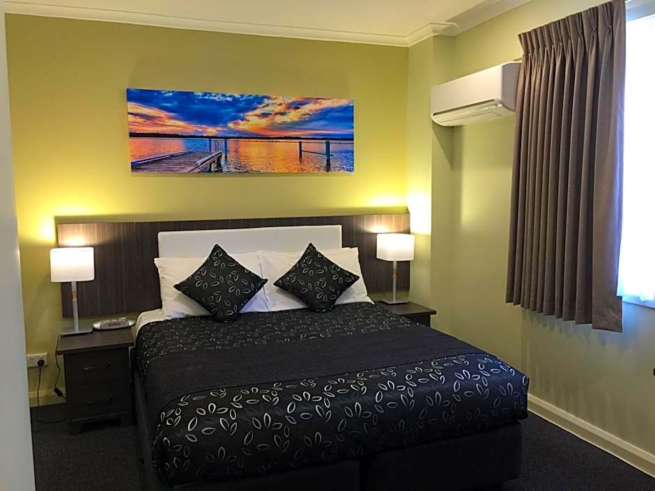 Park Squire Motor Inn & Serviced Apartments