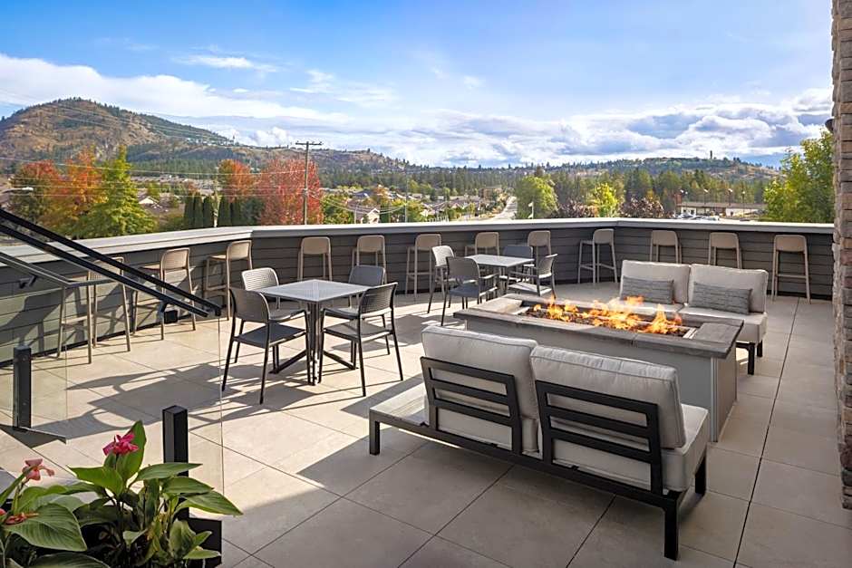 Fairfield by Marriott Inn & Suites West Kelowna
