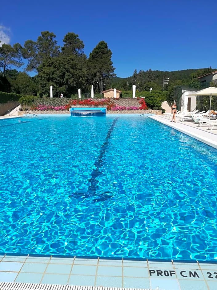 La Gustea Hotel & Cucina