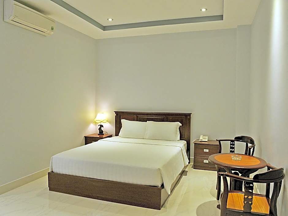 Phoenix Hotel Saigon