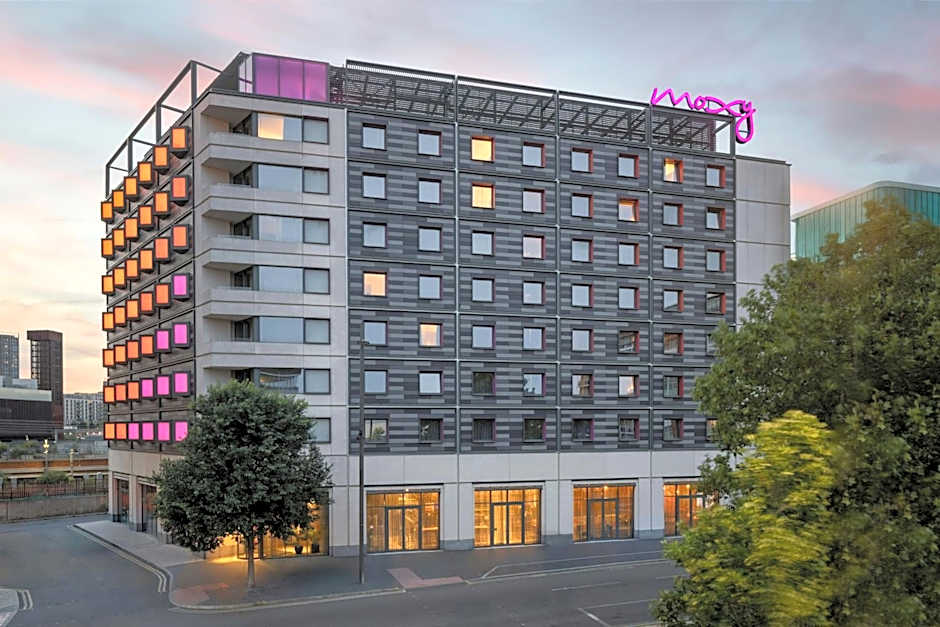 Moxy by Marriott London Stratford