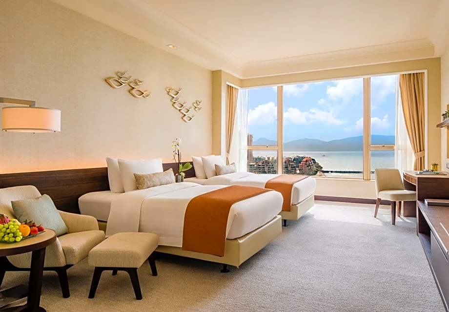Photo 1 of 2 of Premier, Sea View