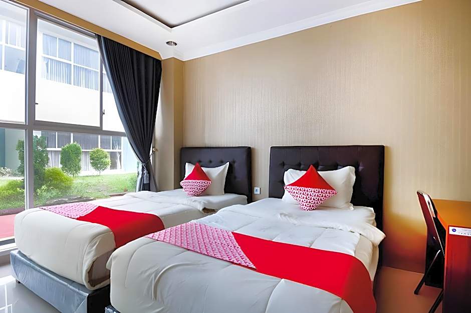 Collection O 3431 Hotel Alpha Bandara