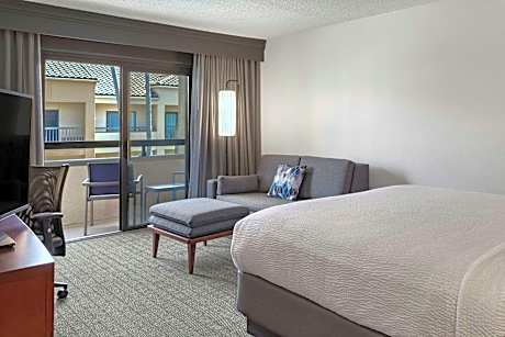 Room, 1 King Bed with Sofa bed (1 King Bed and 1 Double Sofa Bed)
