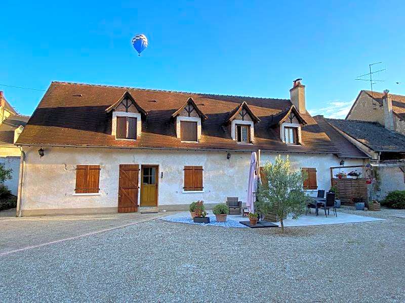 LA MAISON DE TRIBOULET Chambres et table d'hôtes -Amboise-