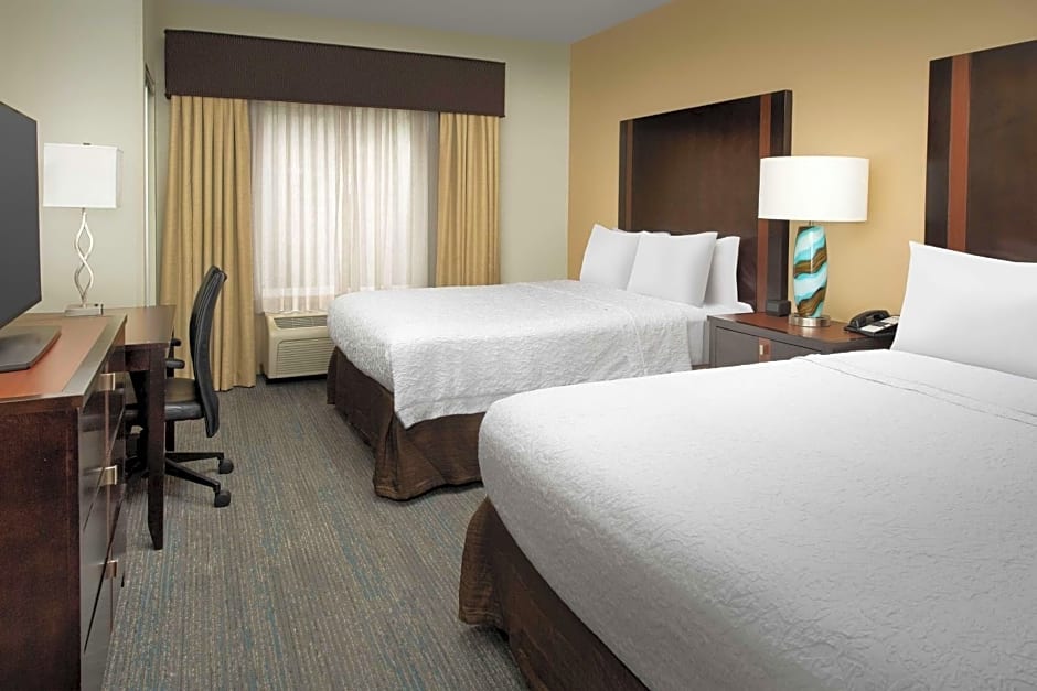 Hampton Inn By Hilton & Suites Alpharetta