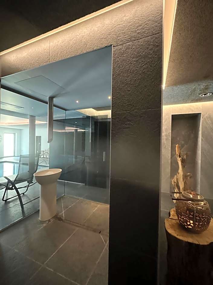 Hôtel WELLNESS EAU DE ROCHE Durbuy