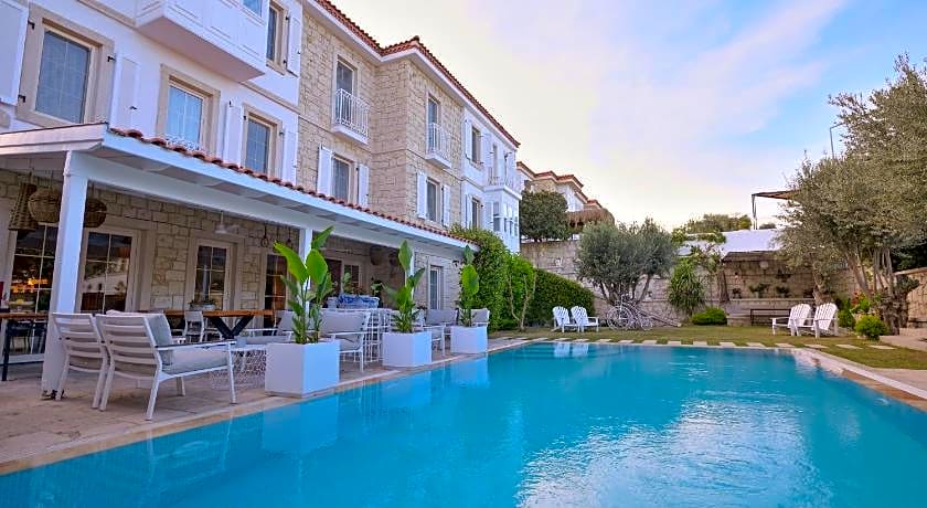 Peremere Alaçati Otel