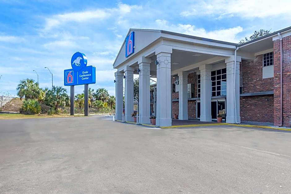 Motel 6 Ocala Conference Center