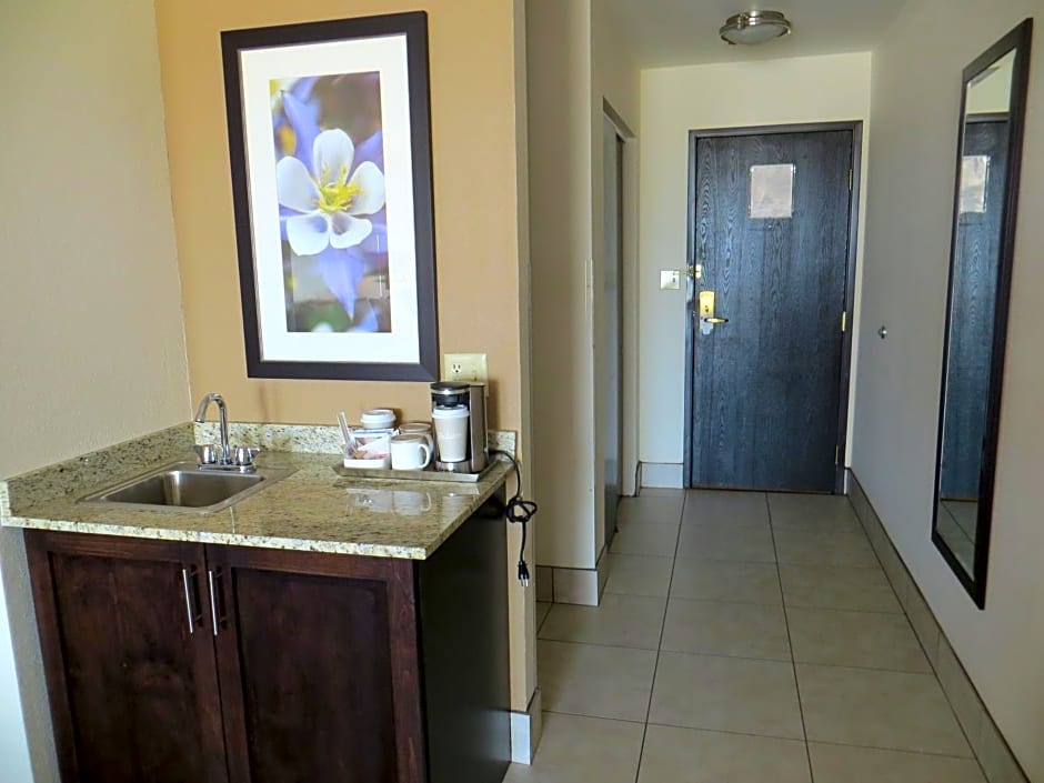 Radisson Hotel Colorado Springs