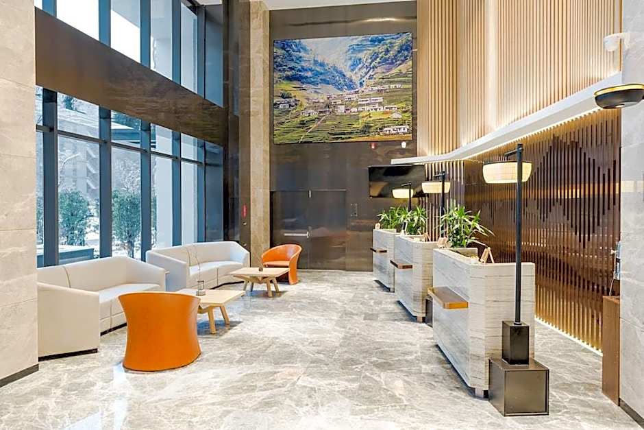 Atour Hotel Houma Xintian Plaza