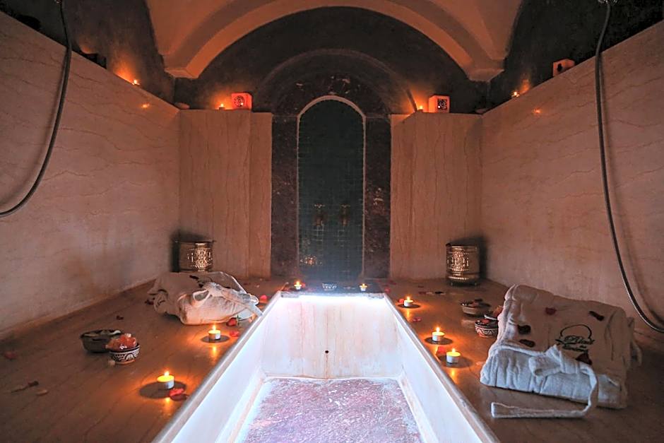 Riad Les Oliviers & Spa