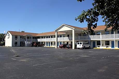 Sylvania Inn-Sylvania,Statesboro, GA-Georgia Southern Univ GSU