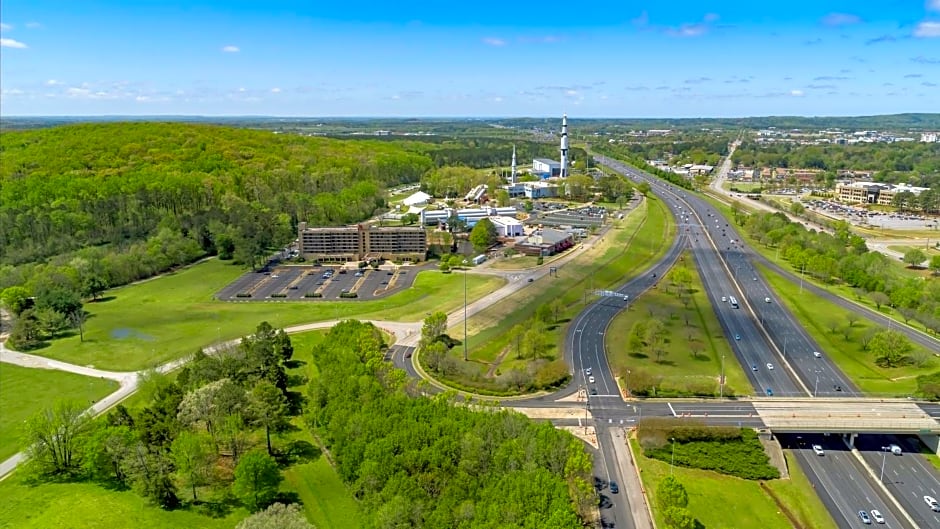 Holiday Inn Express - Huntsville Space Center, an IHG Hotel