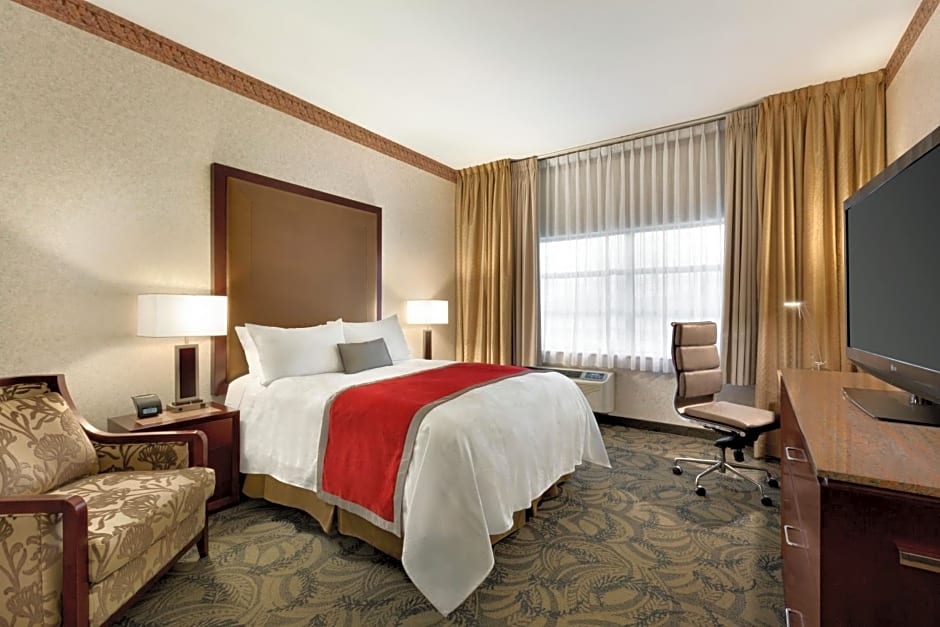 Poco Inn and Suites Hotel and Conference Center