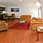 Hotel Windsor House Inn By GEH Suites