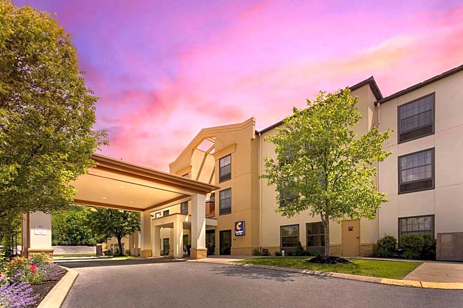 Comfort Suites near Penn State