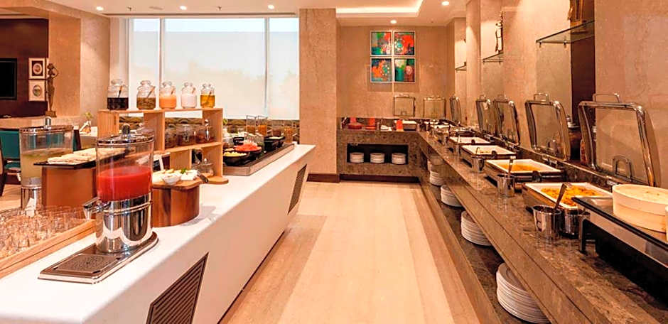 Lemon Tree Hotel Lucknow