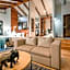 Elephant Hide of Knysna Guest Lodge