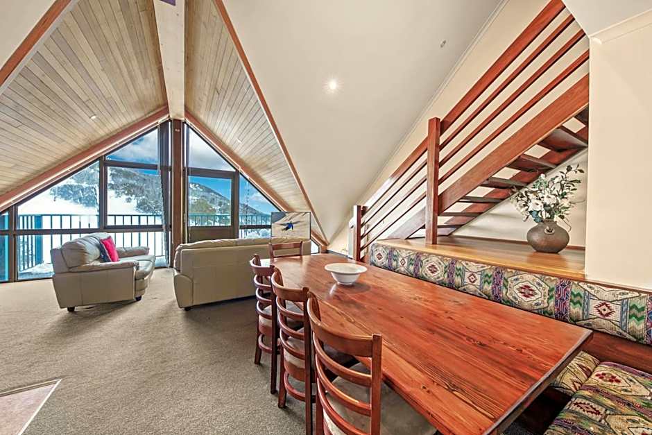 Falls Creek Country Club