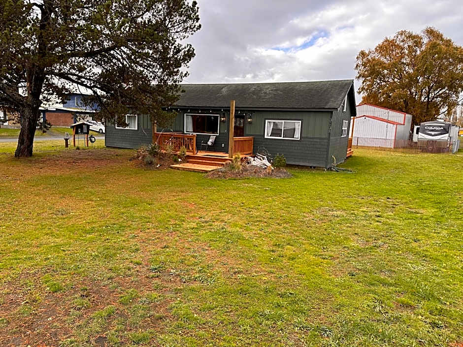 Willapa Bay House (dot) Com