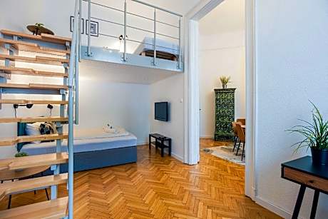 Deluxe Two-Bedroom Apartment