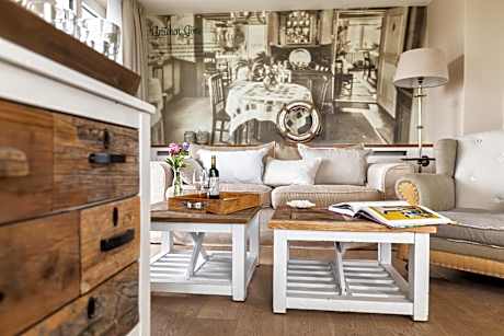 Luxury Double Room with Sea View