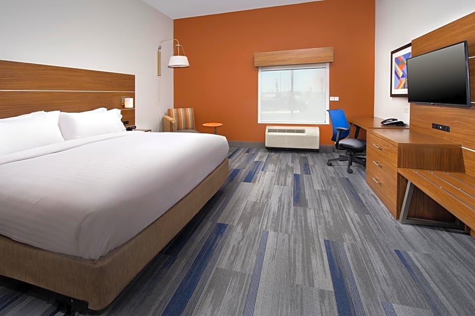 Holiday Inn Express & Suites New Braunfels