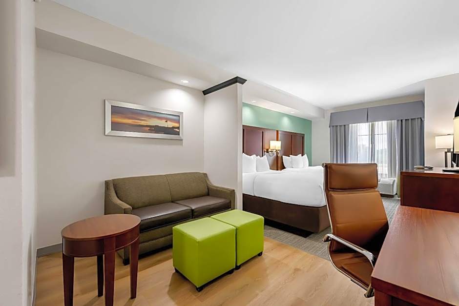 Comfort Suites New Bern near Cherry Point