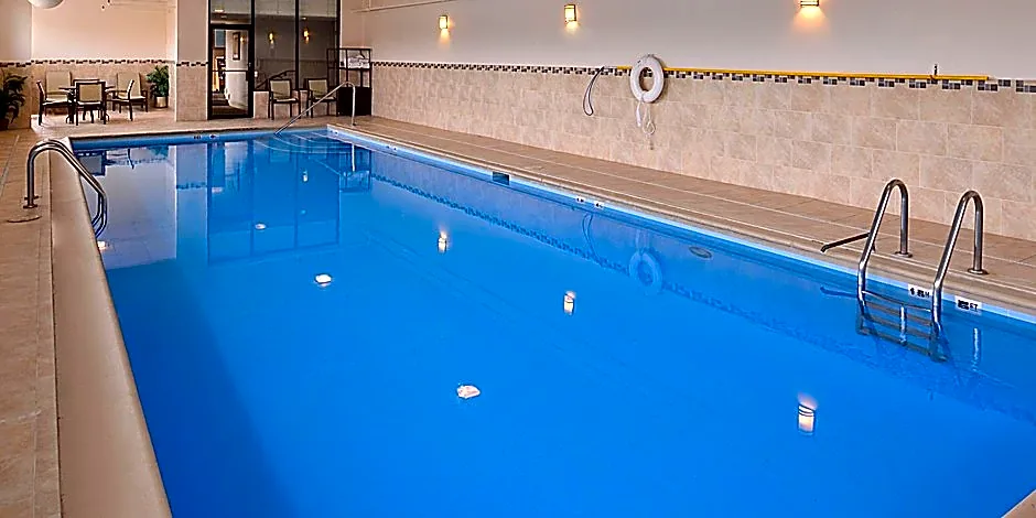Holiday Inn Express Crestwood By IHG