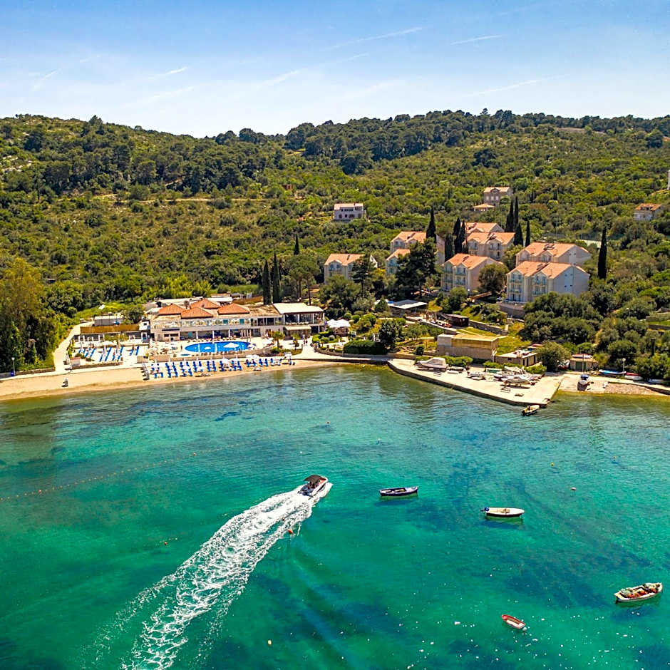 TUI Blue Kalamota Island