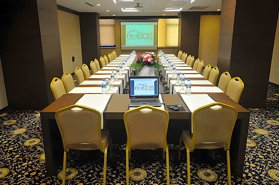 Rhiss Hotels Maltepe