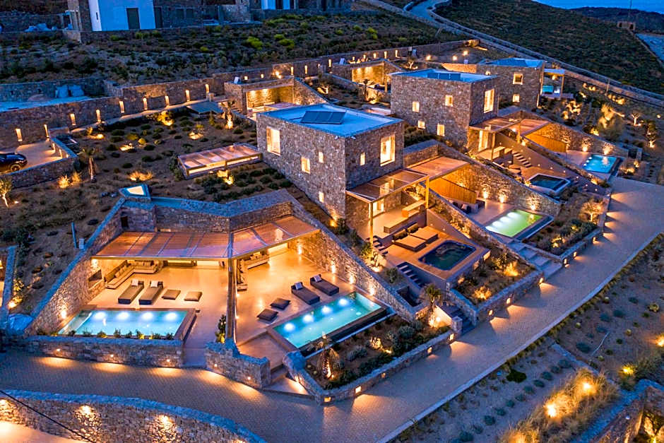 Panormos Bay Suites Luxury Resort