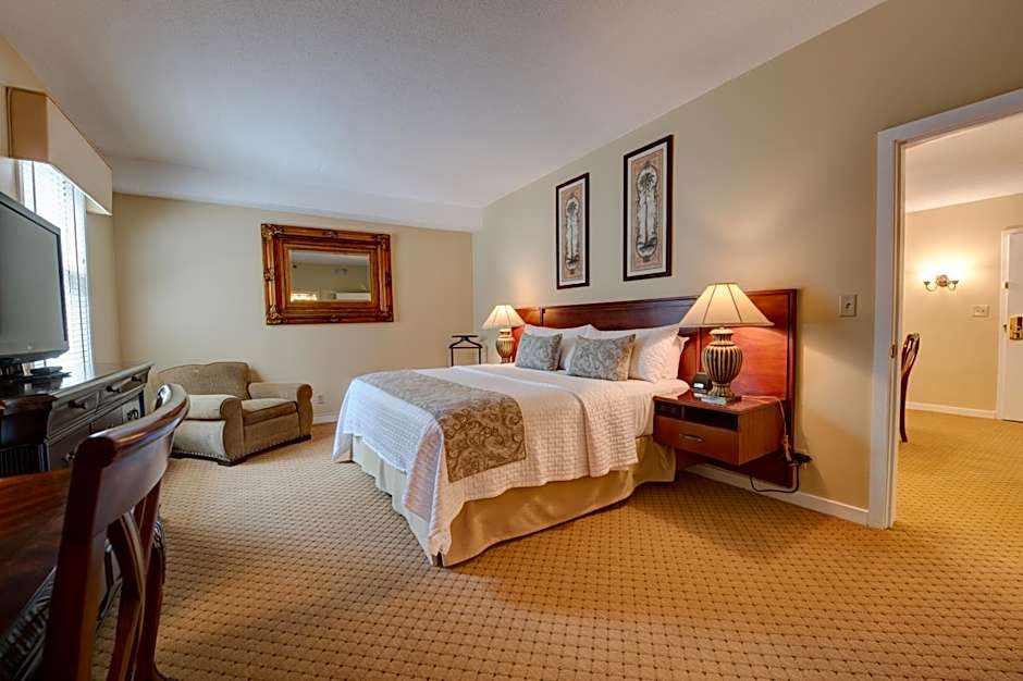 Nassau Inn