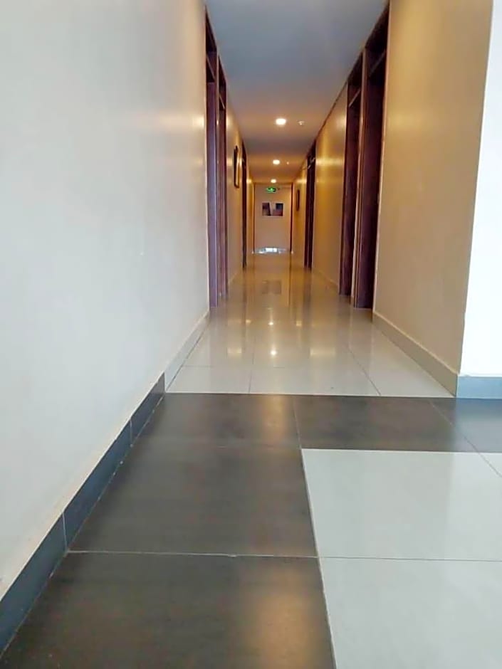 Fortune Hotel