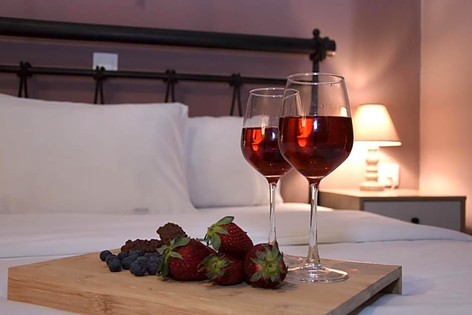 Aegialis luxury apartments