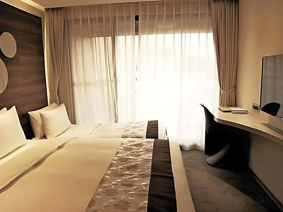 Green World Hotels Song Shan