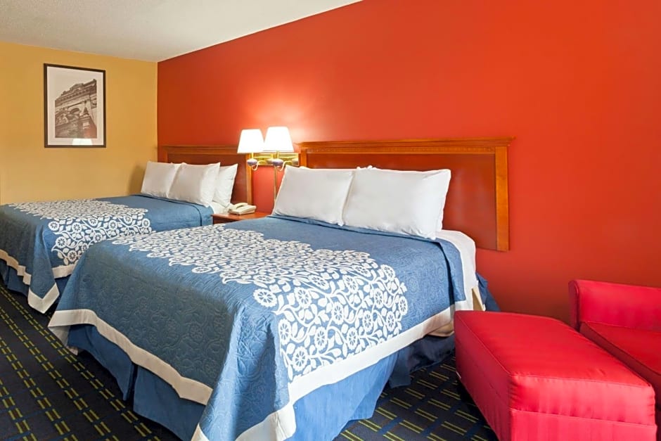 Days Inn by Wyndham Memphis - I40 and Sycamore View