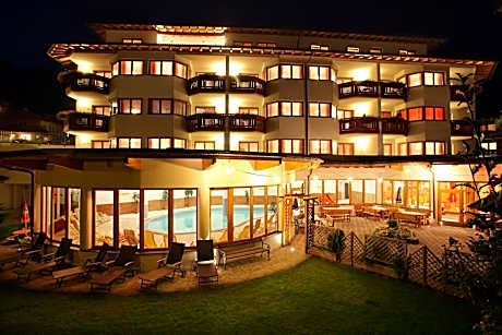 Aktiv-Hotel Traube am Mieminger Sonnenplateau